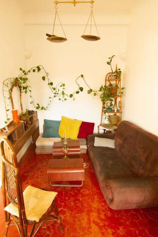 Jolie Chambre Dans Appartement Cosy En Plein Centre Marseille Exterior photo