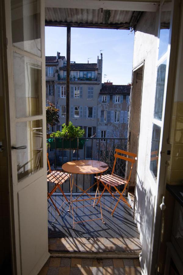 Jolie Chambre Dans Appartement Cosy En Plein Centre Marseille Exterior photo